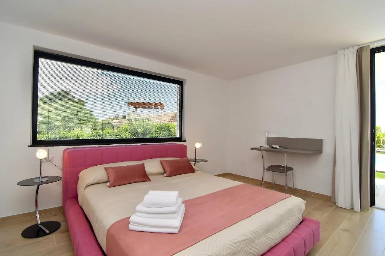 Villa Almata Lu Lioni Bed & Breakfast